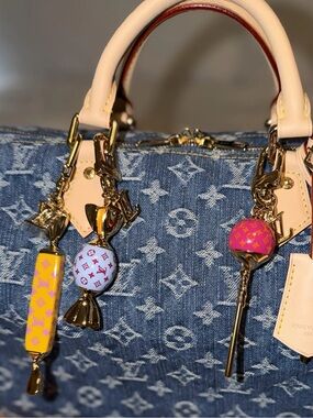 New 🌟2026 (Novelty) Sweet Bag Charms | Key Holder - Available in 3 styles❣️